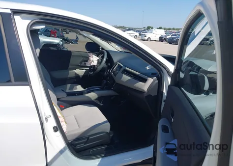 2022 Honda Hr-V 2Wd Lx из США, поврежденный, VIN 3CZRU5H3XNM723926